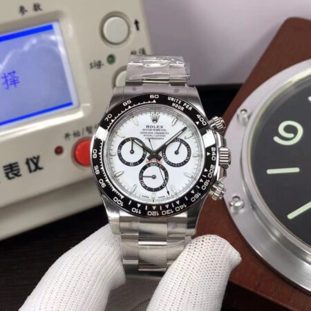 Clean Factory Rolex Daytona 126500 904L Stainless Steel Case White Dial 4131 Movement with Original Rolex Box