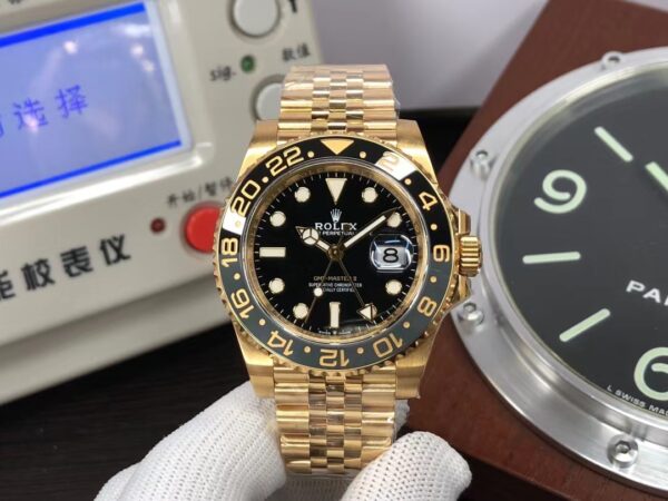 Super Clone Rolex GMT-Master II 126718 Black/Grey Ceramic Bezel DD3285 Movement with Original Rolex Box