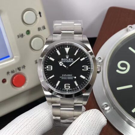 Clean Factory Rolex Explorer 214270 39mm Black Dial Clone 3132 Movement with Original Rolex Box