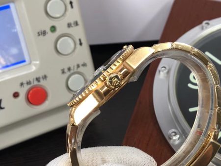 VS Factory Rolex Submariner Full Yellow Gold Black Dial DD3135 with Original Rolex Box - Image 7