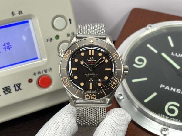 Omega Seamaster 007 No Time to Die Titanium Case Titanium Bracelet with Original Omega Box
