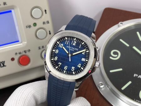 Patek Philippe Aquanaut 5168G Clone 330 Movement Blue Dial Blue Rubber Band - Image 3