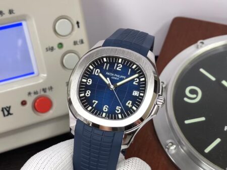 Patek Philippe Aquanaut 5168G Clone 330 Movement Blue Dial Blue Rubber Band - Image 5