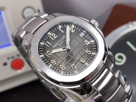 Patek Philippe Aquanaut 5167A Stainless Steel Case Grey Dial Steel Bracelet with Super Clone 324 Movement - Image 4