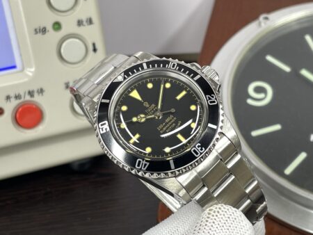 Replica Vintage Tudor Submariner 7928 Clone ETA Movement Acrylic Crystal Black Dial - Image 6