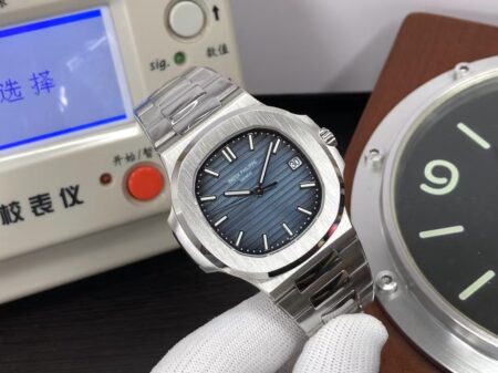 Patek Philippe Nautilus 5711 Stainless Steel Case Blue/Grey Dial Super Clone 330 Movement - Image 2