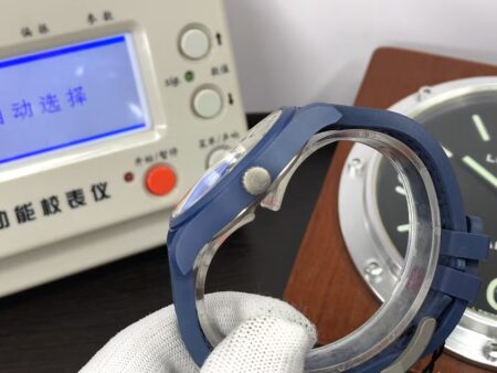 IWC Laureus Mark XVIII IW328101 Blue Ceramic Case Blue Dial Blue Nylon Band - Image 7