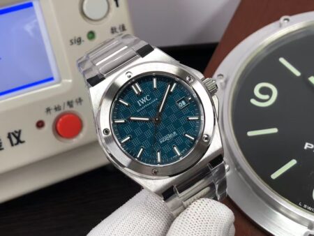 IWC Ingenieur IW328903 Stainless Steel Case Blue Dial with Genuine Swiss Movement - Image 2