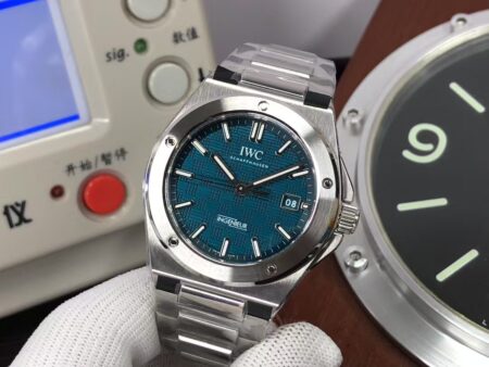IWC Ingenieur IW328903 Stainless Steel Case Blue Dial with Genuine Swiss Movement - Image 3
