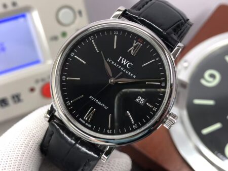 IWC Portofino 40mm IW356502 Sapphire Crystal Black Dial Black Leather Strap - Image 5