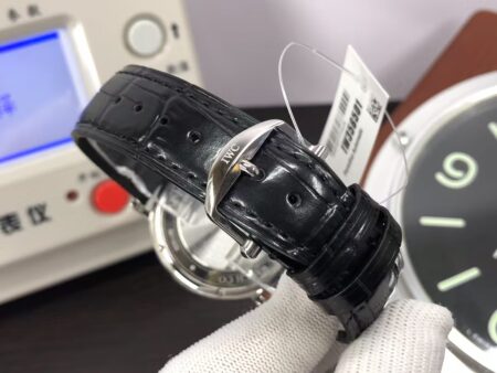 IWC Portofino 40mm IW356502 Sapphire Crystal Black Dial Black Leather Strap - Image 9