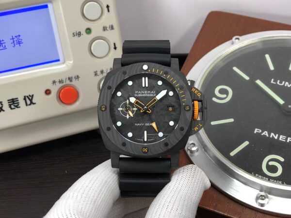 Replica Panerai Submersible GMT Carbotech PAM 1324 Navy Seals Super Clone P.900 Movement Carbon Case Rubber Band