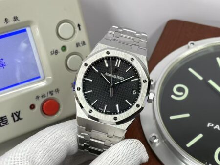 APSF Audemars Piguet Royal Oak 15500 Black Dial with Super Clone 4302 Movement - Image 3