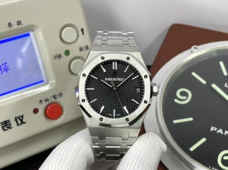 Replica Audemars Piguet 15500 Black