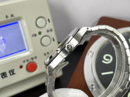 APSF Audemars Piguet Royal Oak 15500 Black Dial with Super Clone 4302 Movement - Image 7