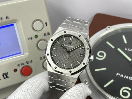 APSF Audemars Piguet Royal Oak 15500 Gray Dial with Super 4302 Movement - Image 3