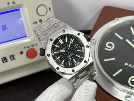 APSF Audemars Piguet Royal Oak Offshore Diver 15710 Black Dial Steel Bracelet with Super 3120 Movement - Image 2