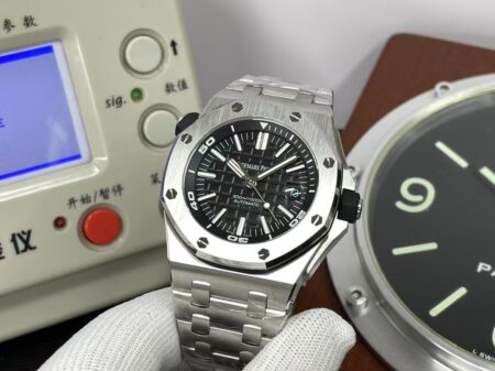 APSF Audemars Piguet Royal Oak Offshore Diver 15710 Black Dial Steel Bracelet with Super 3120 Movement - Image 4