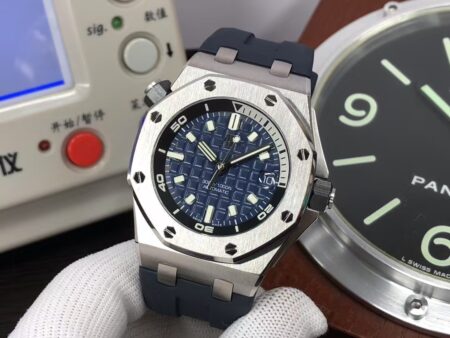 APSF Audemars Piguet Royal Oak Offshore Diver 15720 Blue Dial with Super 4308 Movement - Image 3