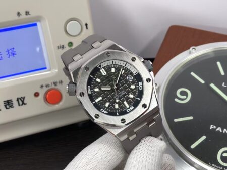 APSF Audemars Piguet Royal Oak Offshore Diver 15720 Gray Dial with Super 4308 Movement - Image 2
