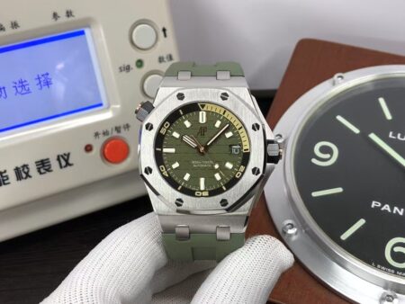 APSF Audemars Piguet Royal Oak Offshore Diver 15720 Green Dial with Super 4308 Movement
