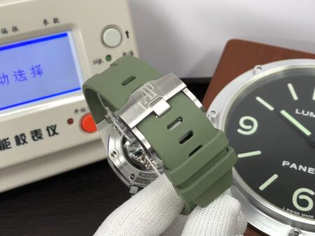 APSF Audemars Piguet Royal Oak Offshore Diver 15720 Green Dial with Super 4308 Movement - Image 9