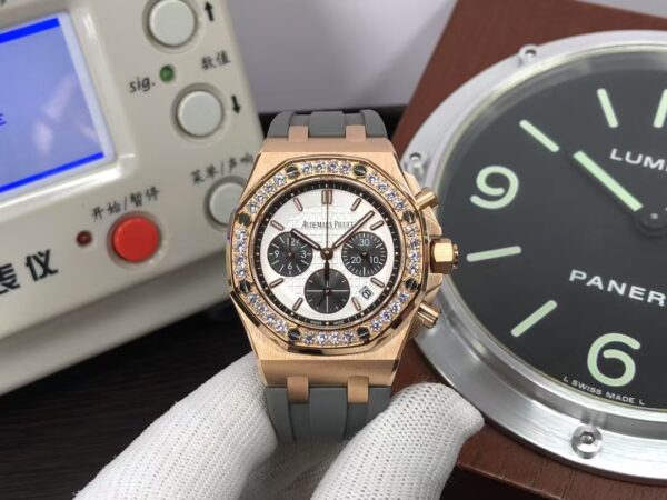 RXWF Audemars Piguet Royal Oak 26231 37mm Swiss Quartz Movement Rose Gold Case Diamond Bezel