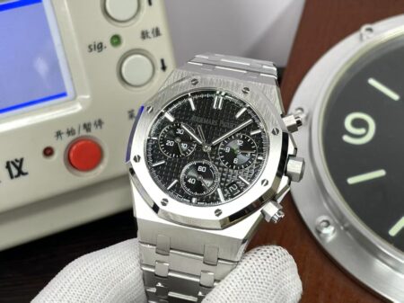 Swiss Replica Audemars Piguet Royal Oak Chronograph 26240 Black Dial with Super Clone 4401 Movement - Image 4