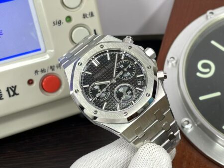Swiss Replica Audemars Piguet Royal Oak Chronograph 26240 Black Dial with Super Clone 4401 Movement - Image 6