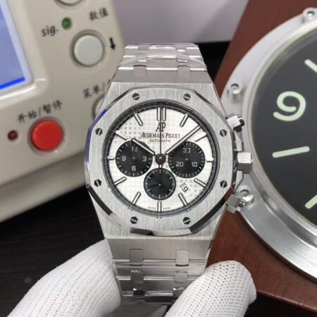 Replica Audemars Piguet 26331 White