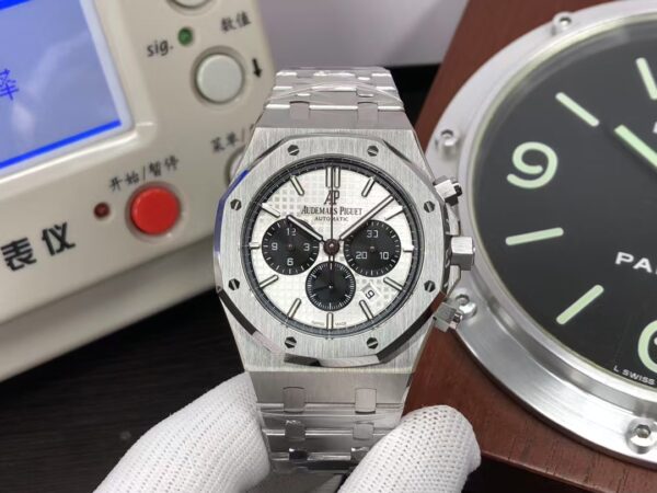Replica Audemars Piguet 26331 White