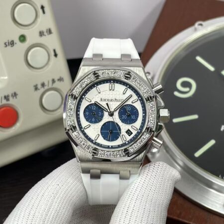 RXWF Audemars Piguet Royal Oak Lady Quartz 37mm with White Rubber Band