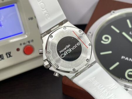 RXWF Audemars Piguet Royal Oak Lady Quartz 37mm with White Rubber Band - Image 8