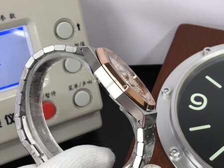 Audemars Piguet Royal Oak 15400 Two Tone Rose Gold Case White Dial with Clone 3120 Movement - Image 6