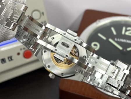 Best Replica Audemars Piguet Skeleton 15407 with Super 3132 Movement made by THB - Image 10