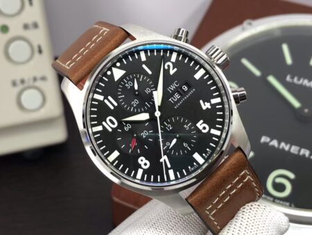 IWC Pilot Chrono IW377709 Stainless Steel Case Black Dial Brown Leather Strap - Image 2