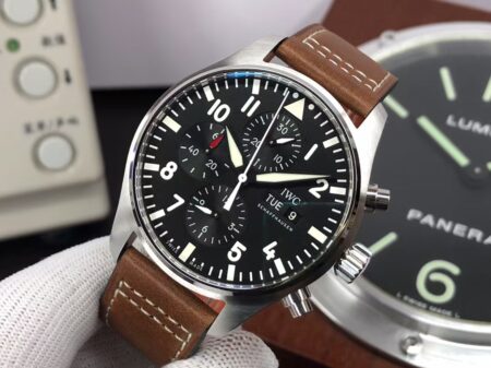 IWC Pilot Chrono IW377709 Stainless Steel Case Black Dial Brown Leather Strap - Image 3