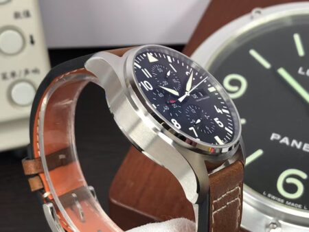IWC Pilot Chrono IW377709 Stainless Steel Case Black Dial Brown Leather Strap - Image 6