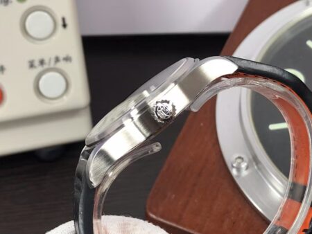 Replica IWC Mark XVIII IW327001 Black Dial Black Leather Strap with Genuine Swiss Movement - Image 7