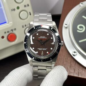 Replica Rolex Vintage Milgauss 6541 Acrylic Crystal Brown Dial with Automatic Movement