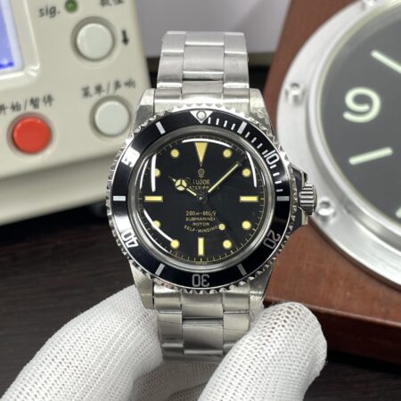 Replica Vintage Tudor Submariner 7928 Clone ETA Movement Acrylic Crystal Black Dial