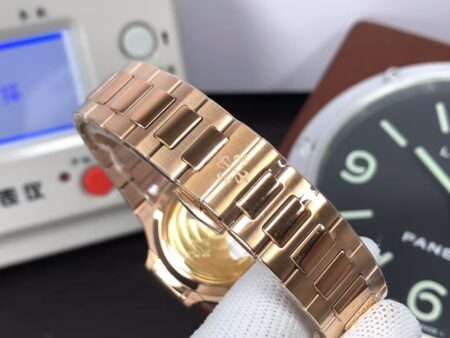 Patek Philippe Nautilus Ladies 7118 Rose Gold Case White Dial Diamond Bezel with Super Clone 324 Movement - Image 9