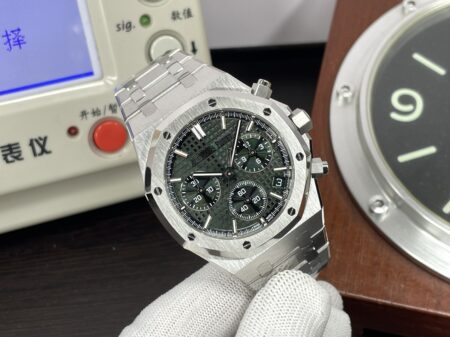 Audemars Piguet Royal Oak Chrono 26240 Stainless Steel Case Green Dial with Super Clone 4401 Movement - Image 2