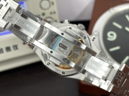Audemars Piguet Royal Oak Chrono 26240 Stainless Steel Case Green Dial with Super Clone 4401 Movement - Image 11