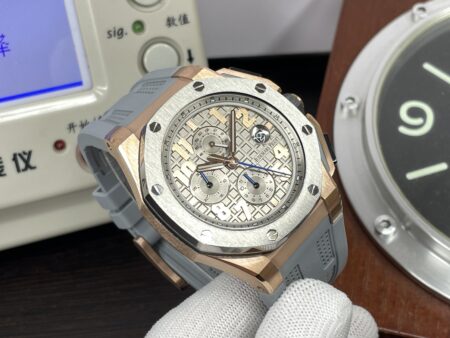 Audemars Piguet Royal Oak Offshore LeBron James Cermet Bezel Clone 3126 Movement with Grey Rubber Strap - Image 4