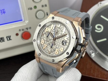 Audemars Piguet Royal Oak Offshore LeBron James Cermet Bezel Clone 3126 Movement with Grey Rubber Strap - Image 6