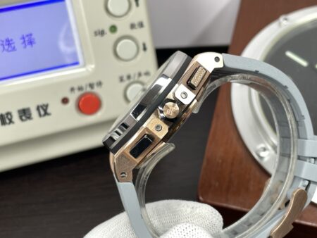 Audemars Piguet Royal Oak Offshore LeBron James Cermet Bezel Clone 3126 Movement with Grey Rubber Strap - Image 8
