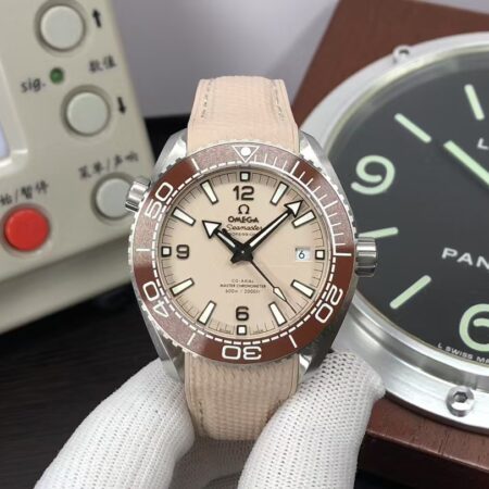 Omega Planet Ocean Bronze Ceramic Bezel Beige Dial with Super Clone 8900 Movement