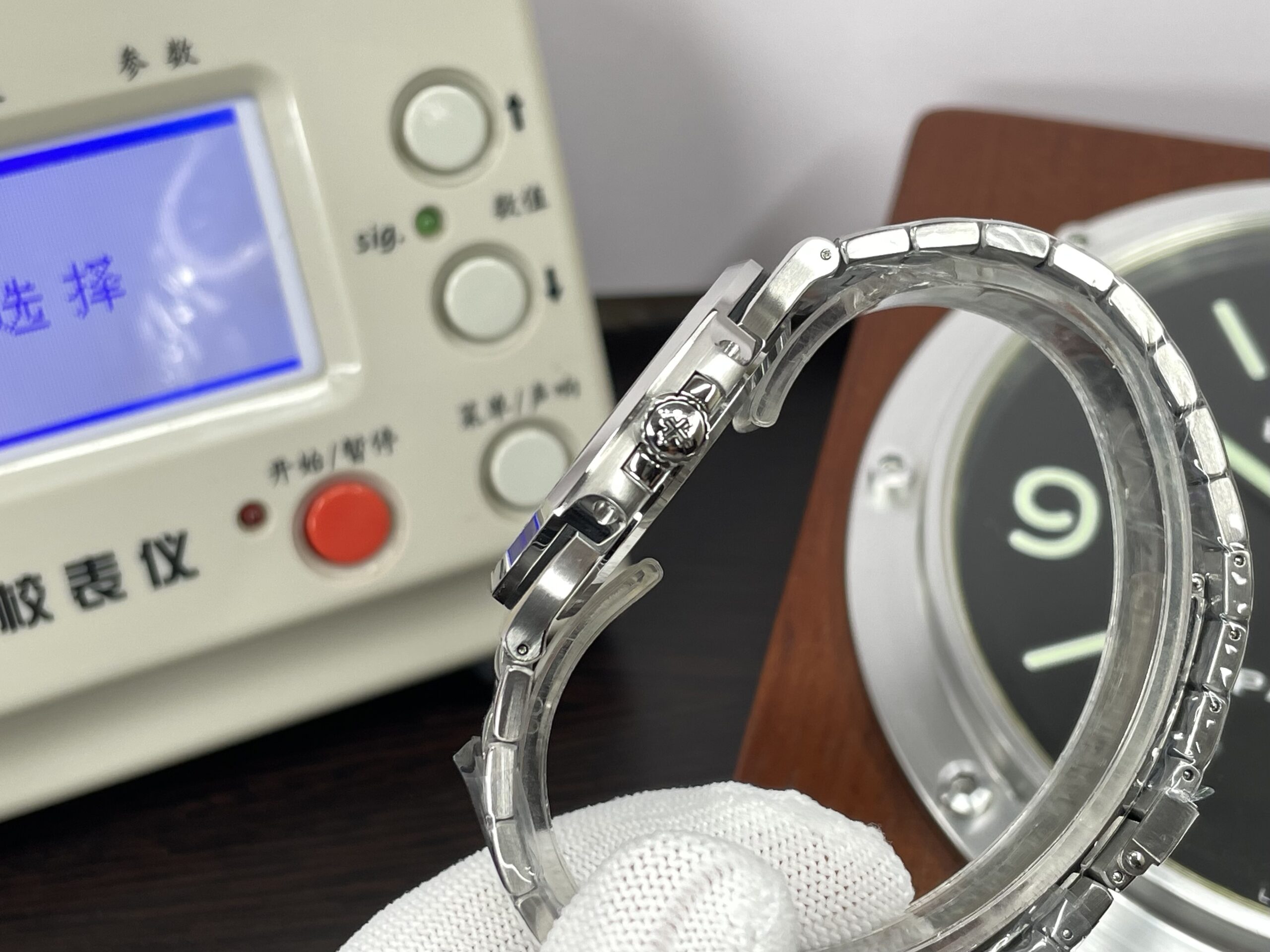 Patek Philippe Nautilus 5711 Stainless Steel Case Green Dial Super Clone 330 Movement - Image 9