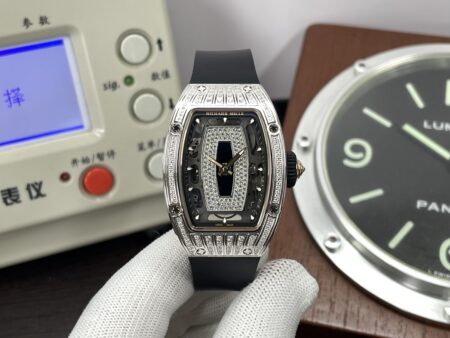 Richard Mille RM07-01 Snow Diamond Skeleton Black Dial Black Rubber Band with Super Clone CRMA2 Movement